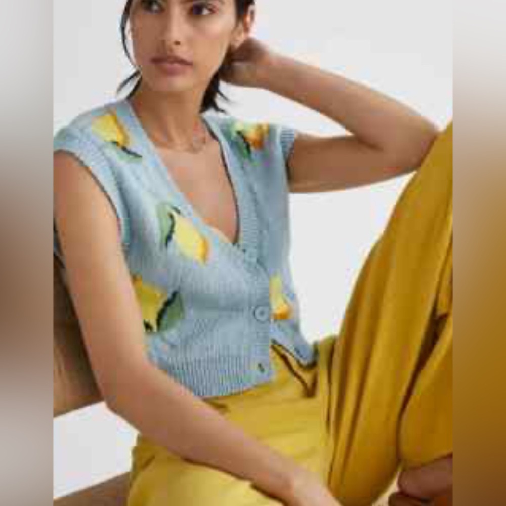 Anthropology Maeve Melanie Shrunken Cardigan Sweater Vest w/Lemons